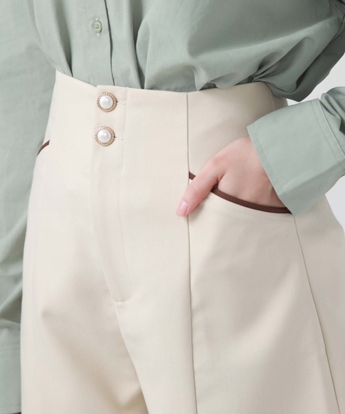 archives(アルシーヴ)の「ハイウエストショートパンツ(その他パンツ・レディース・ベージュ/ブラック/ブルー・MEDIUM)」の6枚目の写真