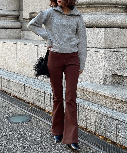 esutoreja（エストレジャ）の「デザインポケットフレアデニム（デニムパンツ・レディース・ブラック/ブルー・S/M）」の10枚目の写真