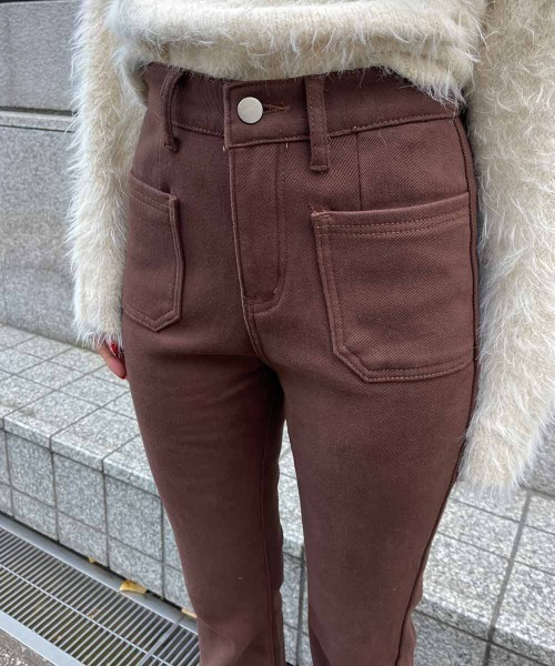 esutoreja（エストレジャ）の「デザインポケットフレアデニム（デニムパンツ・レディース・ブラック/ブルー・S/M）」の11枚目の写真