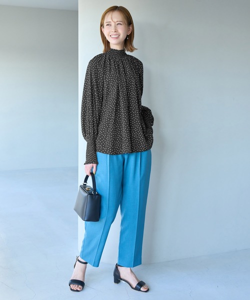 シャーリングフリルブラウス