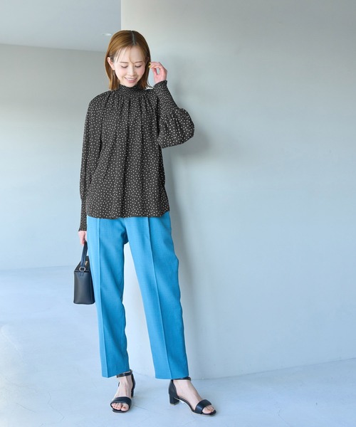 シャーリングフリルブラウス