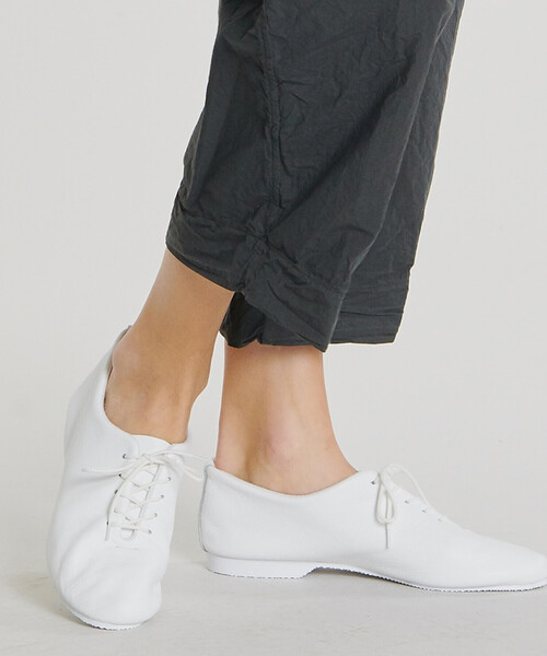 CROWN（クラウン）の「CROWN | 〈別注〉 DANCE JAZZ WOMEN（その他シューズ・レディース・ブラック/ホワイト・5/6/4）」の9枚目の写真