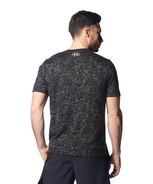 UNDER ARMOUR(アンダーアーマー)の「UAチャージドコットン ショートスリーブTシャツ 〈プリント〉(トレーニング/メンズ)(Tシャツ/カットソー・メンズ・ブラック・3XL/M/XL/XXL/S/L)」の2枚目の写真
