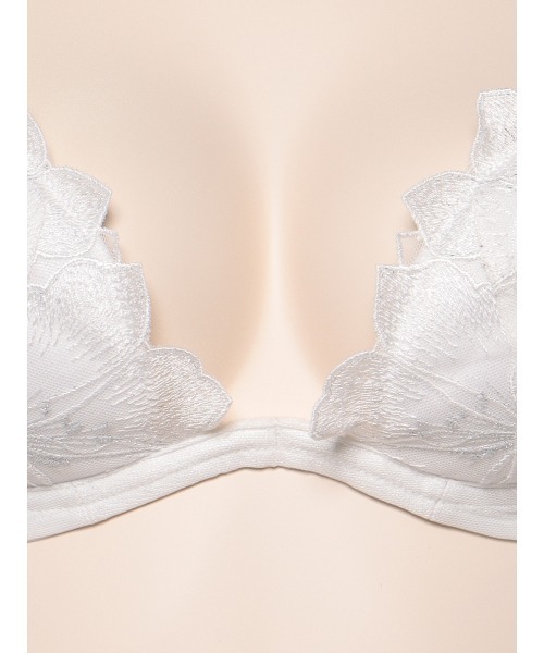 Ravijour（ラヴィジュール）の「フルブルーム ホットリフトブラ(B～Cカップ)（ブラジャー・レディース・ホワイト/レッド/ピンク/ブラック/ブルー・B65/B70/B75/C65/C70/C75/D60/E60/B60/C60）」の14枚目の写真