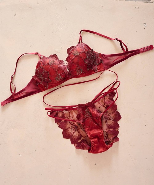 Ravijour（ラヴィジュール）の「フルブルーム ホットリフトブラ