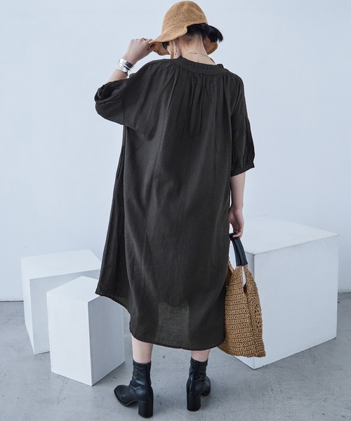 Fashion Letter（ファッションレター）の「襟プリーツワンピース（シャツワンピース・レディース・カーキ/ベージュ/チャコール・M）」の17枚目の写真