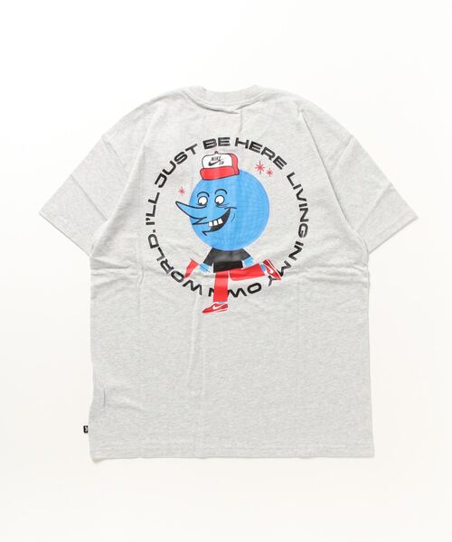 ★英国発/送関込*NIKE SB*新作*グラフィックバックTシャツ/BH★ ☆英国発/送関込*NIKE SB*新作*グラフィックバックTシャツ/BH☆