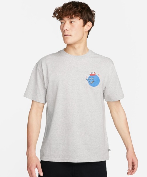 NIKE SB（ナイキエスビー）の「NIKE SB/ナイキエスビー グローブガイS/STシャツ バックプリントTシャツ/半袖Tシャツ FB8137-010/FB8137-050（Tシャツ/カットソー・メンズ・ブラック/グレー・M/2XL/L/XL）」の14枚目の写真