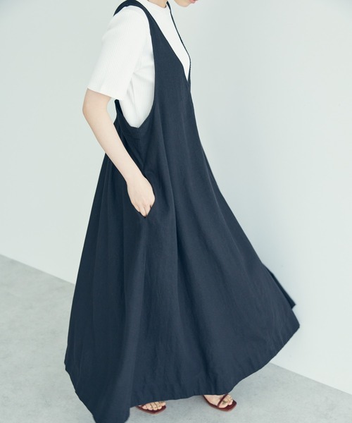 AMERICAN HOLIC（アメリカンホリック）の「Vネックリネンブレンドワンピース（ワンピース・レディース・ブラック/ブラウン・FREE）」の8枚目の写真