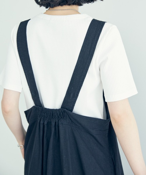 AMERICAN HOLIC（アメリカンホリック）の「Vネックリネンブレンドワンピース（ワンピース・レディース・ブラック/ブラウン・FREE）」の11枚目の写真