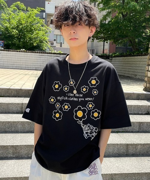 A'gem(エージェム)の「『A'gem/エージェム』フラワープリント半袖Tシャツ/ハーフスリーブカットソー(Tシャツ/カットソー・メンズ・ホワイト/パープル/ブラック・FREE)」の3枚目の写真