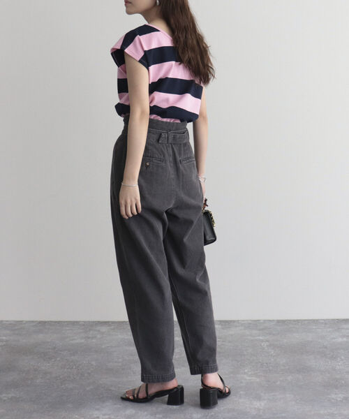 fredy emue(フレディエミュ)の「OEボーダー/無地2WAYフレンチTシャツ(Tシャツ/カットソー・レディース・ピンク系その他/ブラック系その他/アイボリー・38)」の16枚目の写真