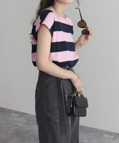 fredy emue(フレディエミュ)の「OEボーダー/無地2WAYフレンチTシャツ(Tシャツ/カットソー・レディース・ピンク系その他/ブラック系その他/アイボリー・38)」の20枚目の写真