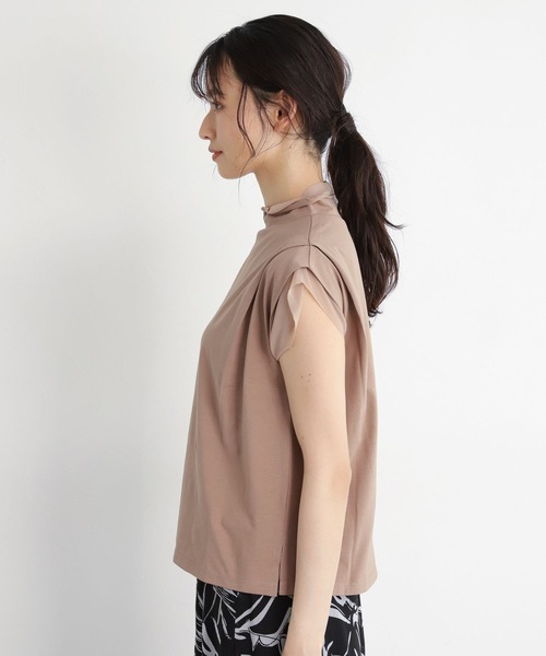 mysty woman(ミスティウーマン)の「チュールレイヤードフレンチプルオーバー 961333(Tシャツ/カットソー・レディース・オフホワイト/ブラック/モカ・FREE)」の8枚目の写真