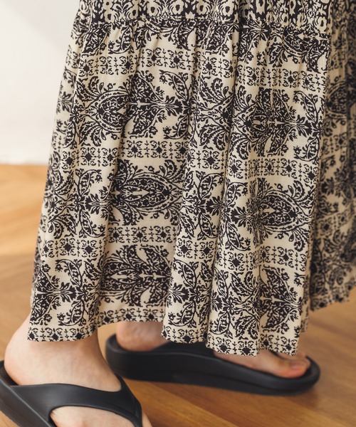 lil nina（リルニーナ）の「レーヨン プリント ギャザーフレアスカート（スカート・レディース・ライトベージュ/パープル/ネイビー・FREE）」の12枚目の写真