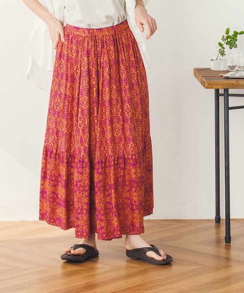 lil nina（リルニーナ）の「レーヨン プリント ギャザーフレアスカート（スカート・レディース・ライトベージュ/パープル/ネイビー・FREE）」の10枚目の写真