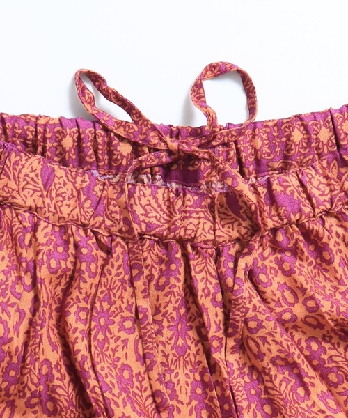 lil nina（リルニーナ）の「レーヨン プリント ギャザーフレアスカート（スカート・レディース・ライトベージュ/パープル/ネイビー・FREE）」の11枚目の写真