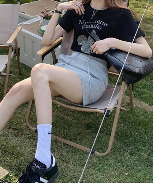 Chick(チック)の「Tight Sweat Mini Skirt / スウェットミニタイトスカート(スカート・レディース・ブラック/グレー/チャコール/ピンク・S/M/L)」の9枚目の写真