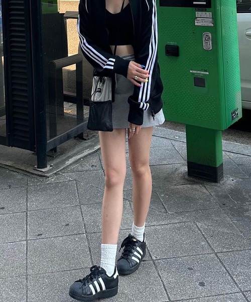 Chick(チック)の「Tight Sweat Mini Skirt / スウェットミニタイトスカート(スカート・レディース・ブラック/グレー/チャコール/ピンク・S/M/L)」の21枚目の写真