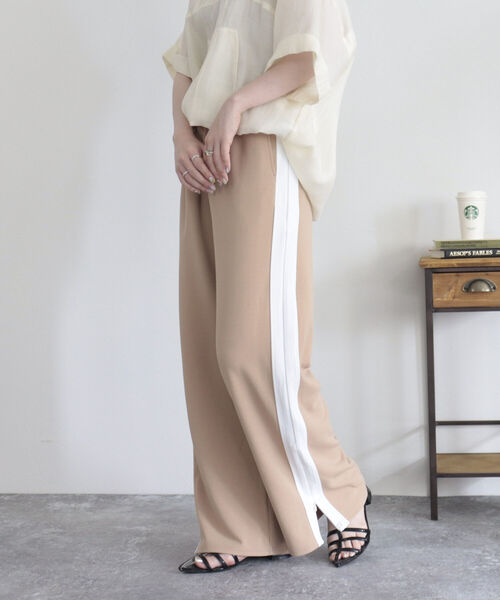 fredy emue(フレディエミュ)の「ラインイージーパンツ(その他パンツ・レディース・ブラック/ベージュ・38/36)」の10枚目の写真