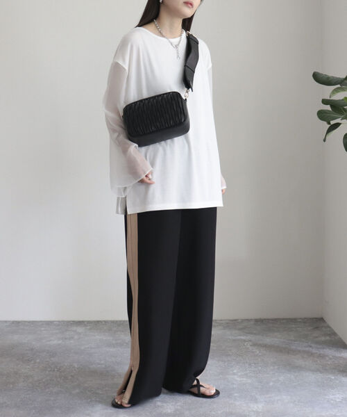 fredy emue(フレディエミュ)の「ラインイージーパンツ(その他パンツ・レディース・ブラック/ベージュ・38/36)」の14枚目の写真