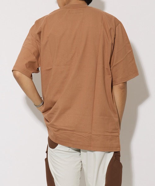 THE BAREFOOT(ベアフット)の「【 MN+LA / エムエヌエルエー 】 OVERSIZED TEE オーバーサイズ Tシャツ 6.3oz CLI(Tシャツ/カットソー・メンズ・ブラック/ホワイト/ブラウン/グレー/パープル/オリーブ/カーキ/タン/ワインレッド/ネイビー・MEDIUM/LARGE/X-LARGE)」の15枚目の写真