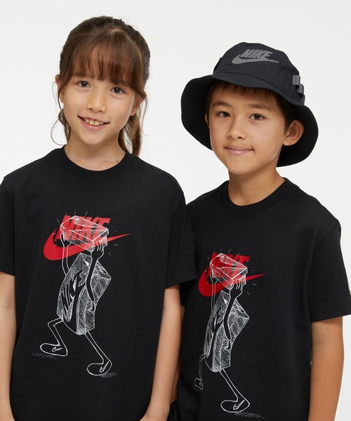 NIKE（ナイキ）の「ナイキ スポーツウェア ジュニア Tシャツ