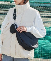 ポーチ付きナイロンショルダーバッグ