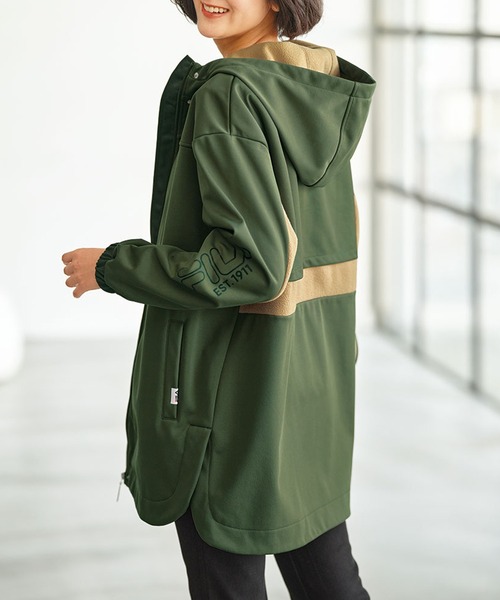 FILA（フィラ）の「＜ＦＩＬＡ＞防風裏フリース配色ジャケット（テーラードジャケット・レディース・ベージュ/カーキ・X-LARGE/LARGE/MEDIUM）」の2枚目の写真
