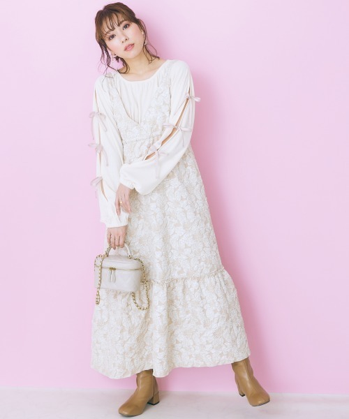 marun（マルン）の「＜大きいサイズ＞ クロップド丈スリットリボントップス marun（Tシャツ/カットソー・レディース・アイボリー/チャコール・L/5L/4L/LL/3L）」の10枚目の写真