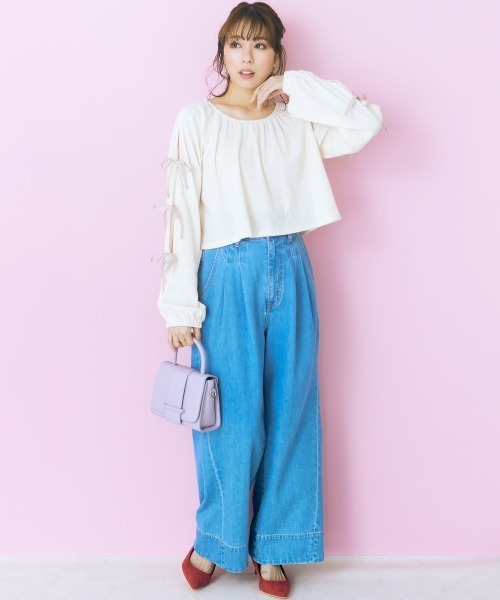 marun（マルン）の「＜大きいサイズ＞ クロップド丈スリットリボントップス marun（Tシャツ/カットソー・レディース・アイボリー/チャコール・L/5L/4L/LL/3L）」の5枚目の写真