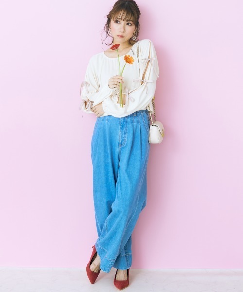 marun（マルン）の「＜大きいサイズ＞ クロップド丈スリットリボントップス marun（Tシャツ/カットソー・レディース・アイボリー/チャコール・L/5L/4L/LL/3L）」の11枚目の写真