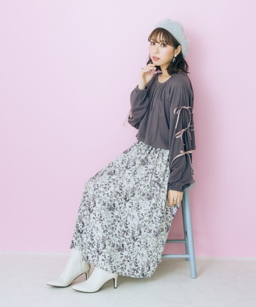 marun（マルン）の「＜大きいサイズ＞ クロップド丈スリットリボントップス marun（Tシャツ/カットソー・レディース・アイボリー/チャコール・L/5L/4L/LL/3L）」の13枚目の写真