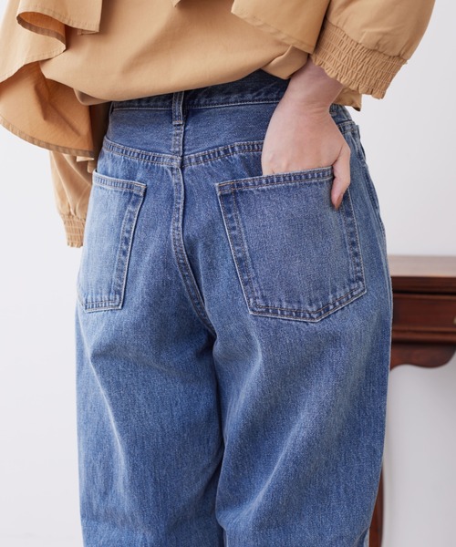 Chez toi(シェトワ)の「セミカーブデニム(デニムパンツ・レディース・インディゴブルー/サックスブルー・SMALL/MEDIUM)」の7枚目の写真