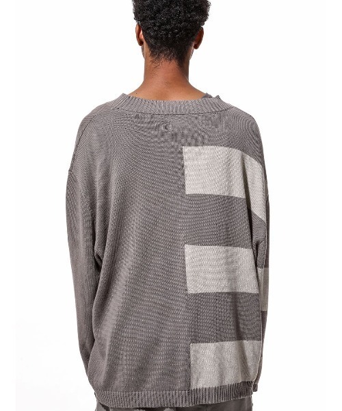 ROYAL FLASH（ロイヤルフラッシュ）の「A.F ARTEFACT/エーエフ・アーティファクト/Stripes Combi Knit Top（ニット/セーター・メンズ・グレー/ブラック・2/3）」の8枚目の写真