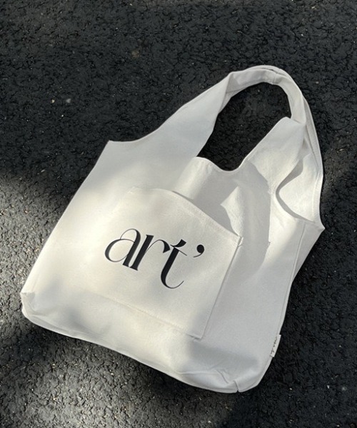wears(ウェアーズ)の「【A4収納可能】シンプル英字ロゴトート(トートバッグ・レディース・その他2/その他1・FREE)」の15枚目の写真