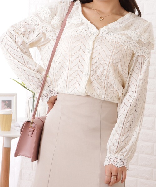 Lace Ladies(レースレディース)の「Vネックレース付きフレンチシックトップス(シャツ/ブラウス・レディース・アイボリー・L/S/M/XL)」の8枚目の写真