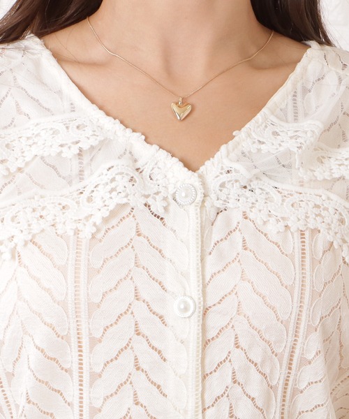 Lace Ladies(レースレディース)の「Vネックレース付きフレンチシックトップス(シャツ/ブラウス・レディース・アイボリー・L/S/M/XL)」の2枚目の写真