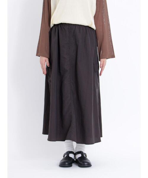 Samansa Mos2（サマンサ モスモス）の「ナイロンカーゴフレアスカート（スカート・レディース・チャコールグレー/ベージュ/カーキ・F）」の17枚目の写真