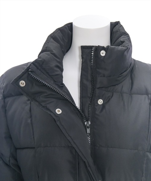 clear（クリア）の「ベルト付きロング丈中綿ダウン（ダウンジャケット/コート・レディース・アイボリー/ブラック・F）」の11枚目の写真