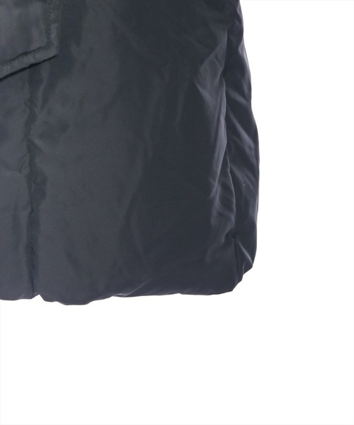 clear（クリア）の「ベルト付きロング丈中綿ダウン（ダウンジャケット/コート・レディース・アイボリー/ブラック・F）」の13枚目の写真