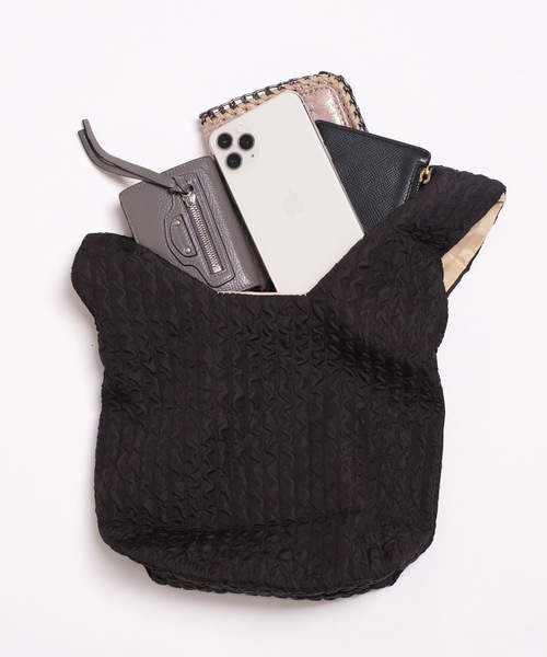 shopnikoniko(ショップニコニコ)の「くしゅくしゅ ミニ マルシェバッグ シワ加工 ハンドバッグ(ハンドバッグ・レディース・ブラック/ホワイト・フリー)」の22枚目の写真