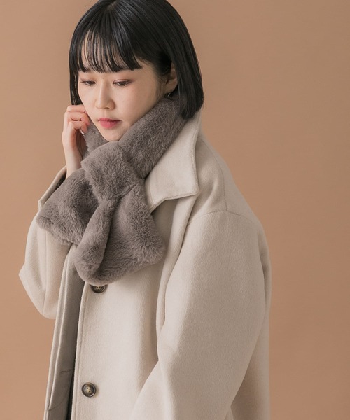 URBAN RESEARCH DOORS（アーバンリサーチドアーズ）の「エコファーティペット（マフラー・レディース・ブラウン/ホワイト系その他/ベージュ系その他・-）」の6枚目の写真