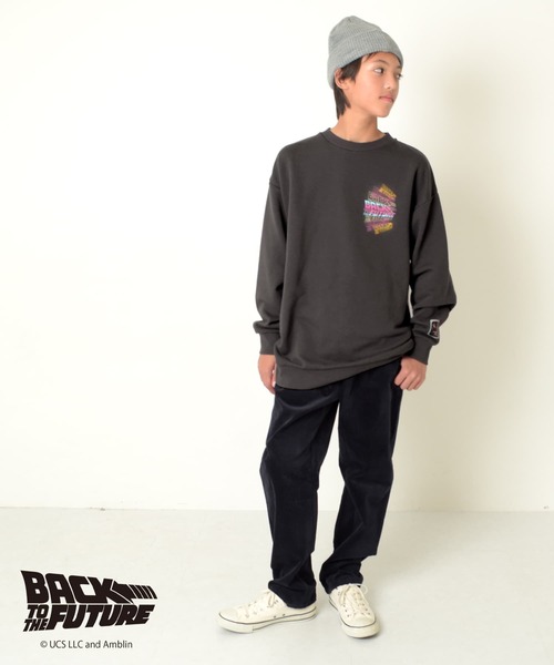 GLAZOS（グラソス）の「【Back to the Future】ヴィンテージ加工アソート裏毛クルーネックトレーナー（その他トップス・キッズ・チャコールグレー/グレー・140cm/150cm/160cm/170cm）」の4枚目の写真