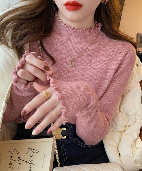COCOMOMO(ココモモ)の「新色登場 メロウハイネックカットソー レイヤードトップス ストレッチ メロウ リブ カットソー 長袖 ハイネック トップス メロートップス 春服 秋服 冬服(Tシャツ/カットソー・レディース・グリーン/ホワイト/ブラック/ダークブラウン/ピンク/イエロー/オレンジ/グレー・FREE)」の13枚目の写真