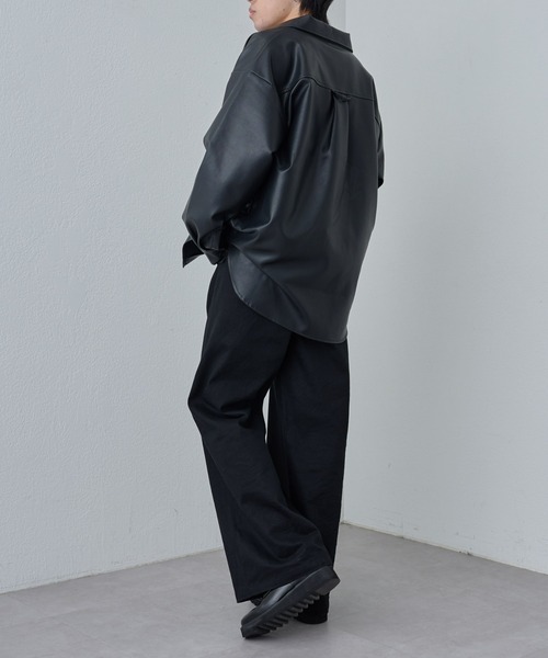 COLONY 2139（コロニートゥーワンスリーナイン）の「シンセティックレザーシャツ（シャツ/ブラウス・メンズ・ブラック・LARGE/MEDIUM）」の9枚目の写真