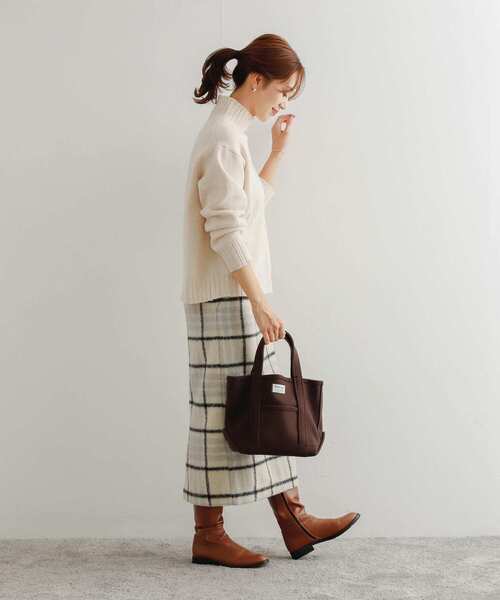 URBAN RESEARCH DOORS（アーバンリサーチドアーズ）の「シャギーチェックストレートスカート（スカート・レディース・ブラウン系その他/ベージュ系その他・MEDIUM）」の4枚目の写真