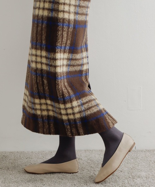 URBAN RESEARCH DOORS（アーバンリサーチドアーズ）の「シャギーチェックストレートスカート（スカート・レディース・ブラウン系その他/ベージュ系その他・MEDIUM）」の15枚目の写真