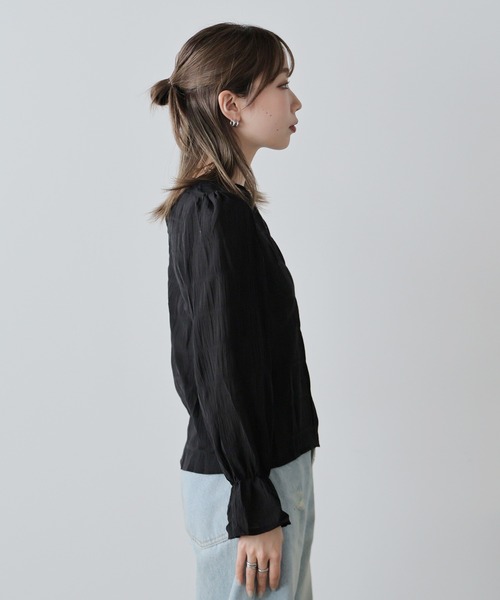 AO2(アオズ)の「Chiffon Sheer tops / シフォンシアートップス(Tシャツ/カットソー・レディース・アイボリー/ライトブルー/ブラック・FREE)」の14枚目の写真