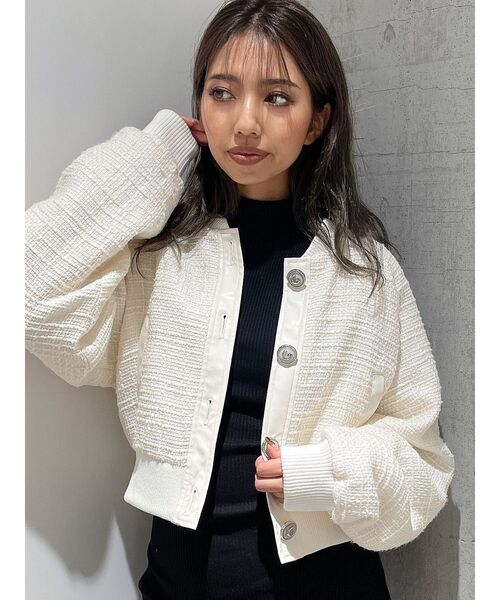 GYDA（ジェイダ）の「mix material ライト中綿ブルゾン（ブルゾン・レディース・オフホワイト/ブラック・FREE）」の8枚目の写真